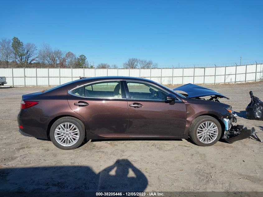 2014 Lexus Es 350 Base (A6) VIN: JTHBK1GG4E2084555 Lot: 38205446