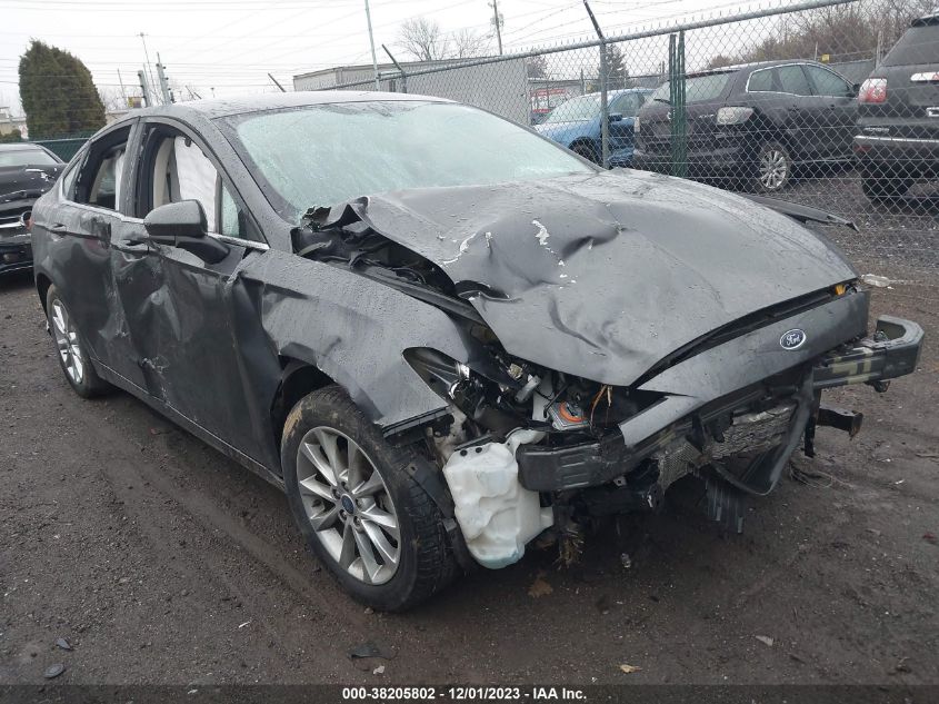 3FA6P0HDXHR129006 2017 Ford Fusion Se