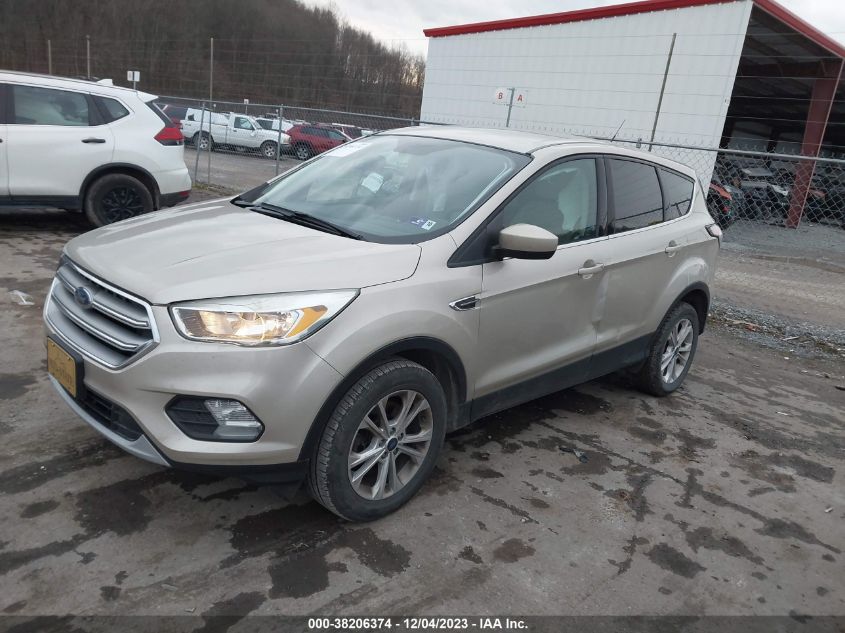 1FMCU9GDXHUD50976 2017 Ford Escape Se