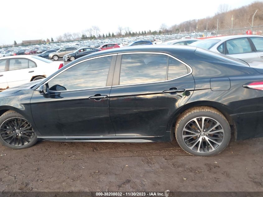 4T1B11HK9JU580081 2018 Toyota Camry Se