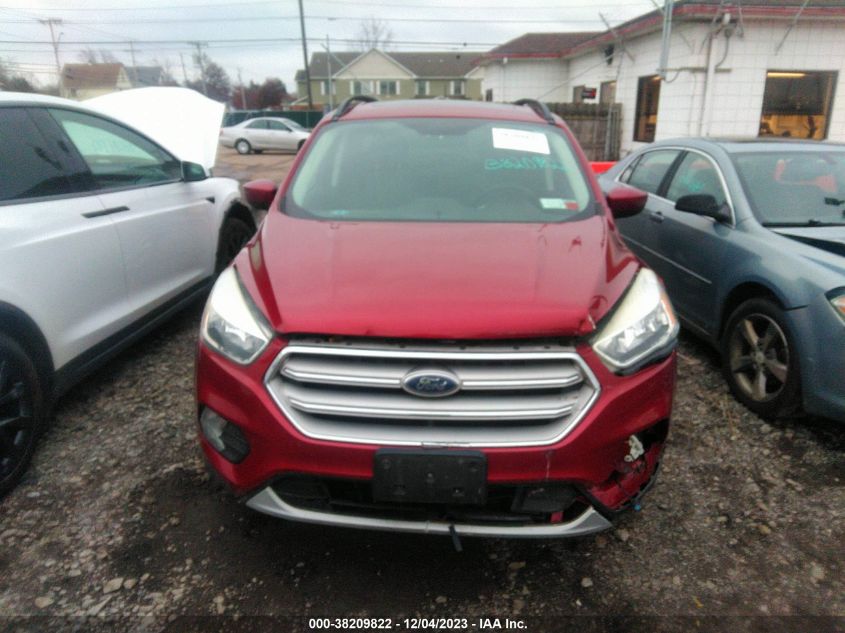 1FMCU9GD1JUB08020 2018 Ford Escape Se