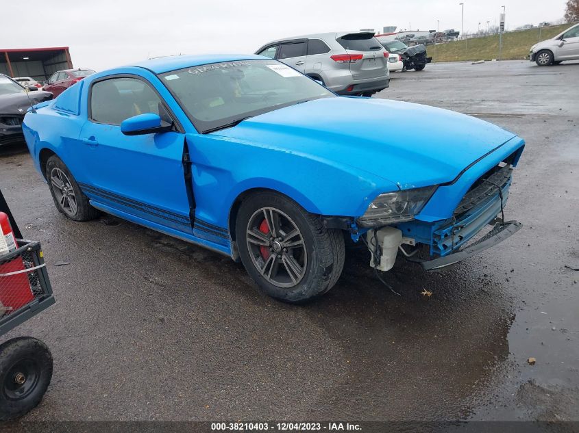 2013 Ford Mustang V6 Premium VIN: 1ZVBP8AM3D5201949 Lot: 38210403