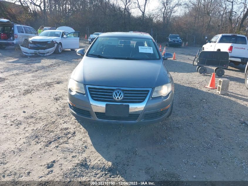 2008 Volkswagen Passat Komfort VIN: WVWAK73C68E138959 Lot: 38210750