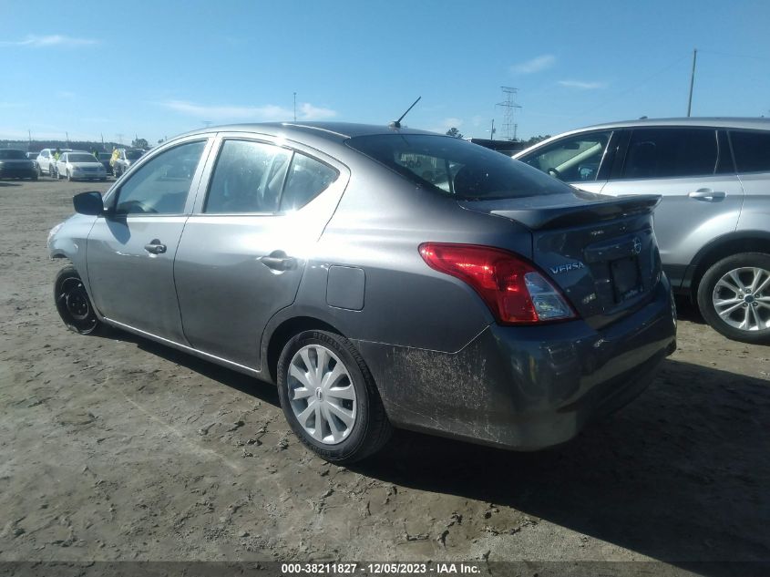 2018 Nissan Versa 1.6 S+ VIN: 3N1CN7AP8JL887597 Lot: 38211827