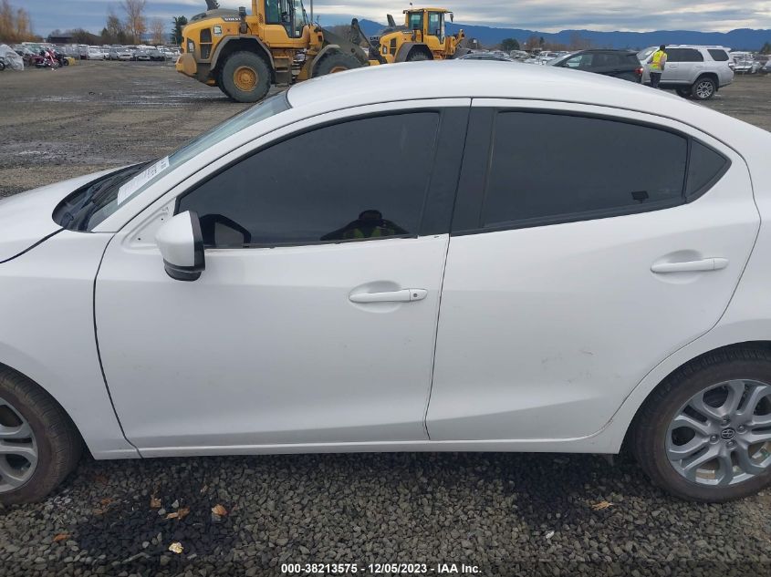 2016 Scion Ia Base (A6) VIN: 3MYDLBZV8GY103882 Lot: 38213575