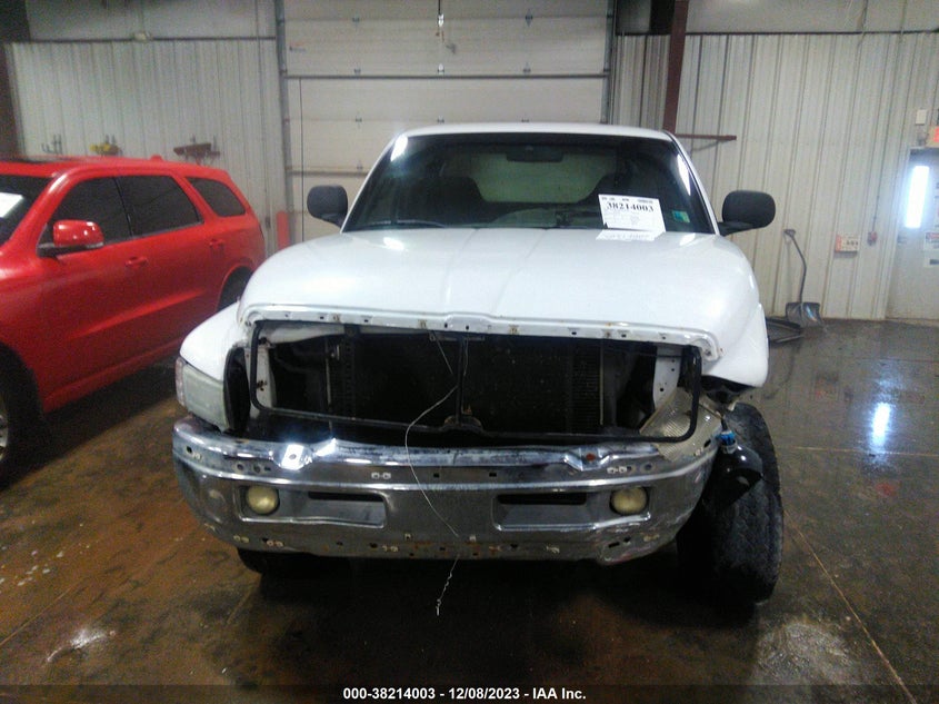 3B7KF23Z81G171881 2001 Dodge Ram 2500 St