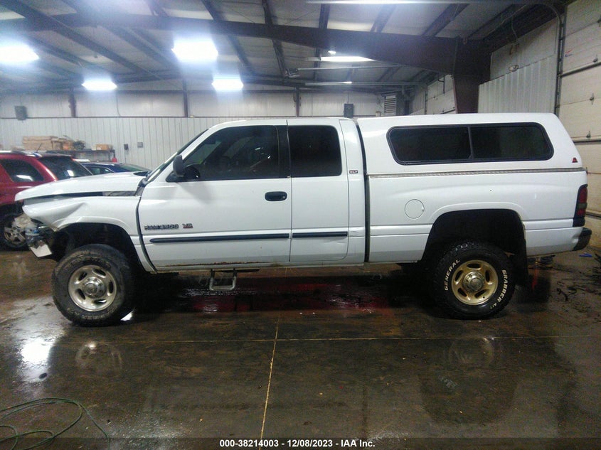 3B7KF23Z81G171881 2001 Dodge Ram 2500 St