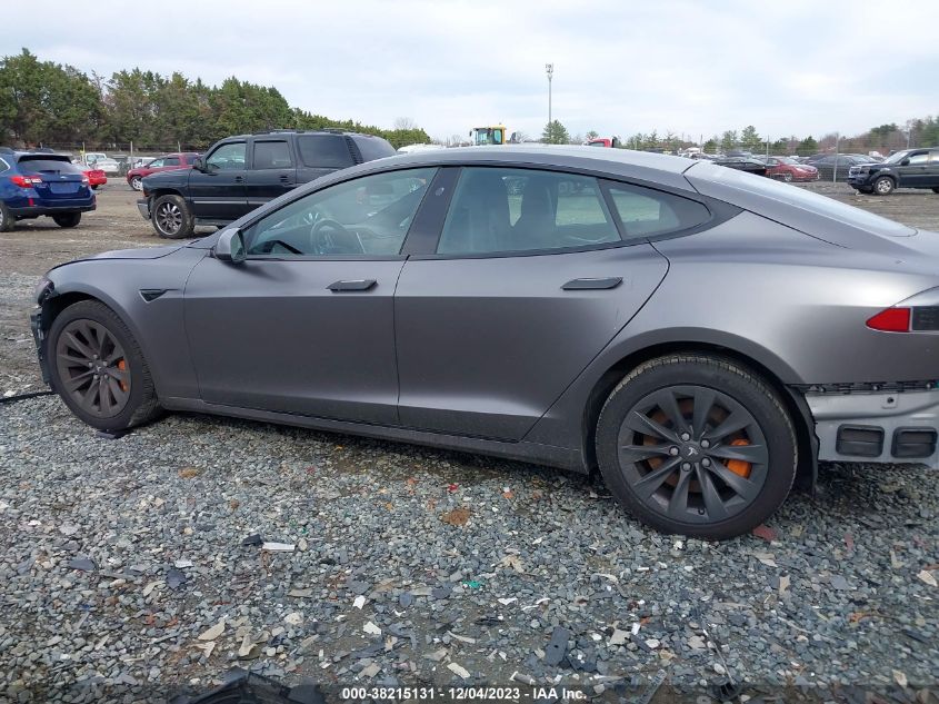 2017 Tesla Model S 100D/60D/75D/90D/P100D VIN: 5YJSA1E29HF233040 Lot: 38215131