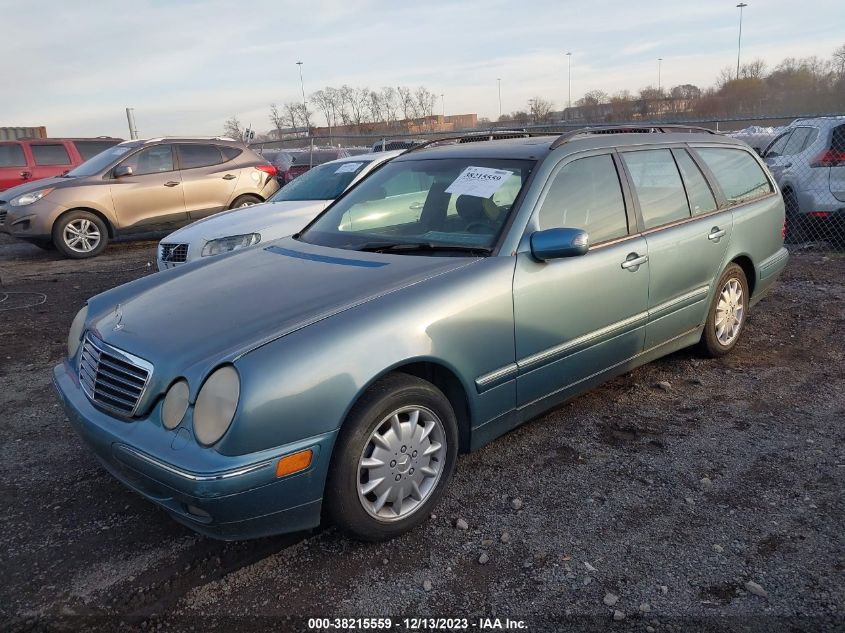 2001 Mercedes-Benz E-Class Base (A5) VIN: WDBJH65J61B260814 Lot: 38215559