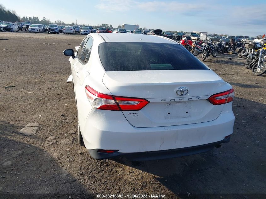 JTNB11HK5J3008799 2018 Toyota Camry Le