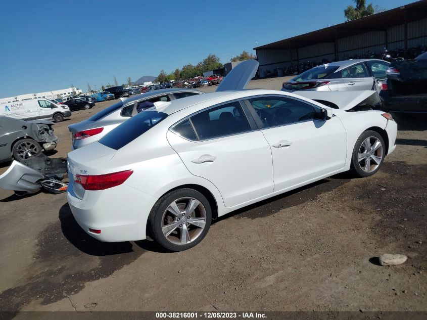 2013 Acura Ilx 2.0L VIN: 19VDE1F79DE008939 Lot: 38216001