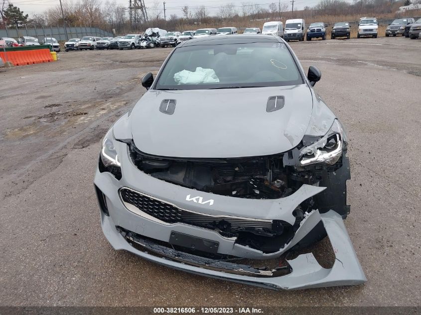 KNAE55LC9N6103140 2022 Kia Stinger Gt2