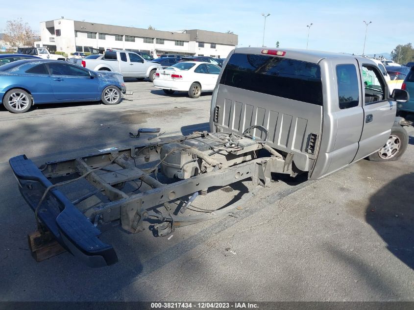 2004 Chevrolet Silverado 1500 Ls VIN: 1GCEC19T34E388690 Lot: 38217434