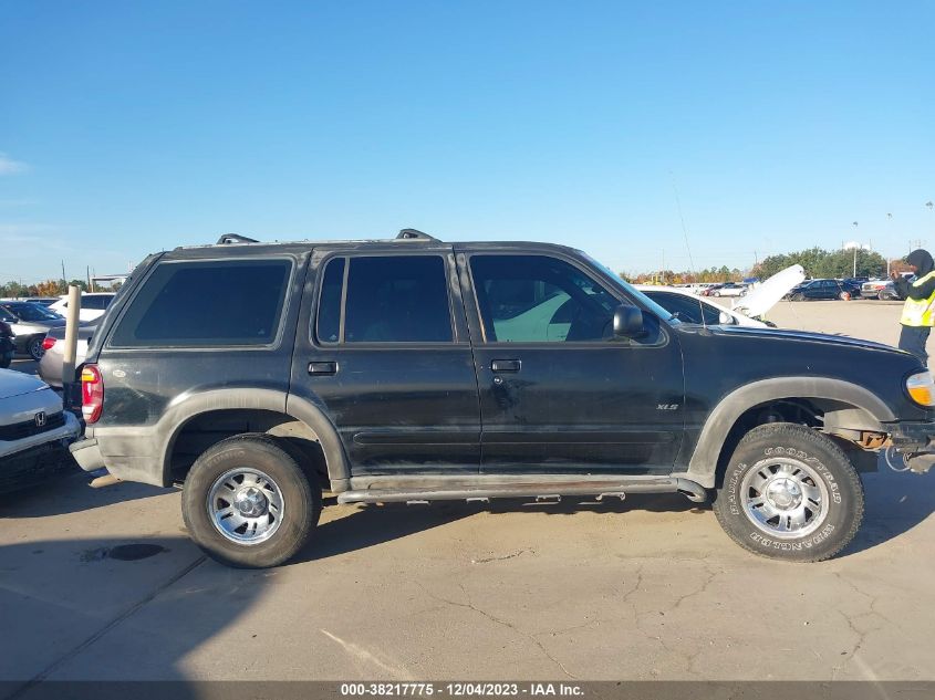 2000 Ford Explorer Xls VIN: 1FMDU62XXYZA97309 Lot: 38217775