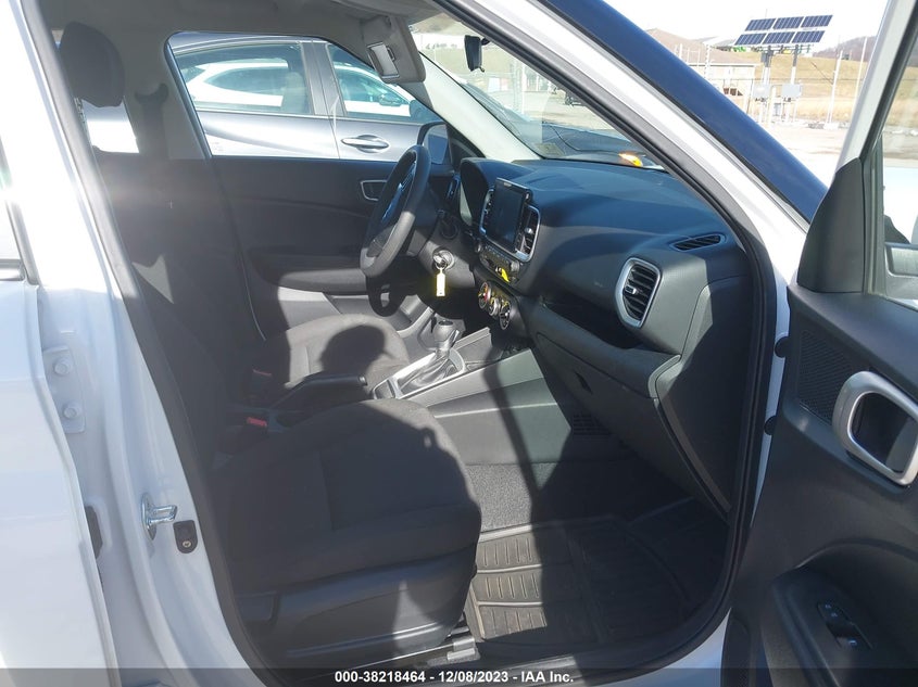 2022 Hyundai Venue Se VIN: KMHRB8A33NU155226 Lot: 38218464