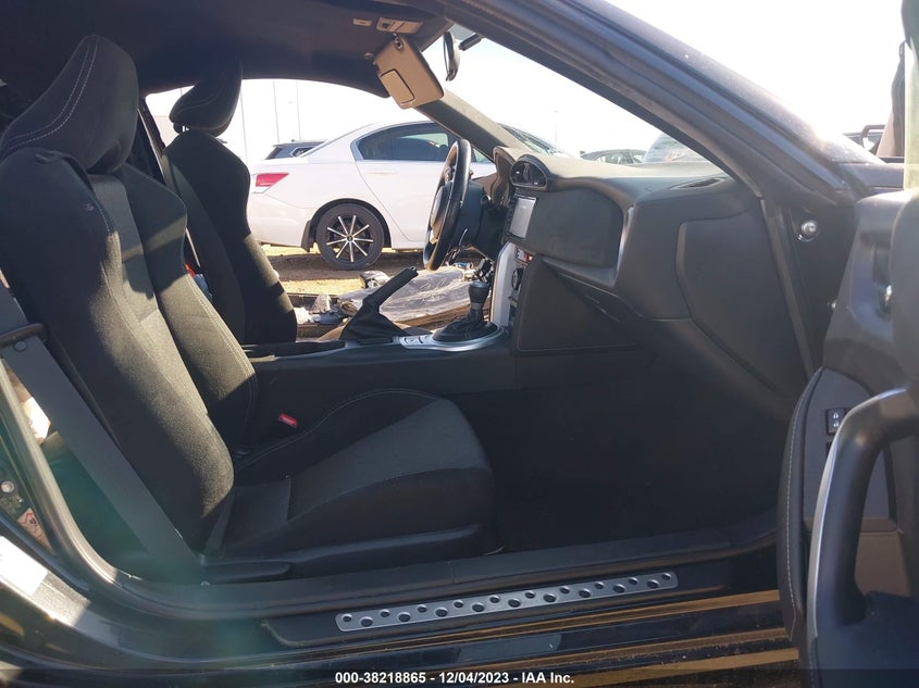 2017 Toyota 86 VIN: JF1ZNAA15H8705109 Lot: 38218865