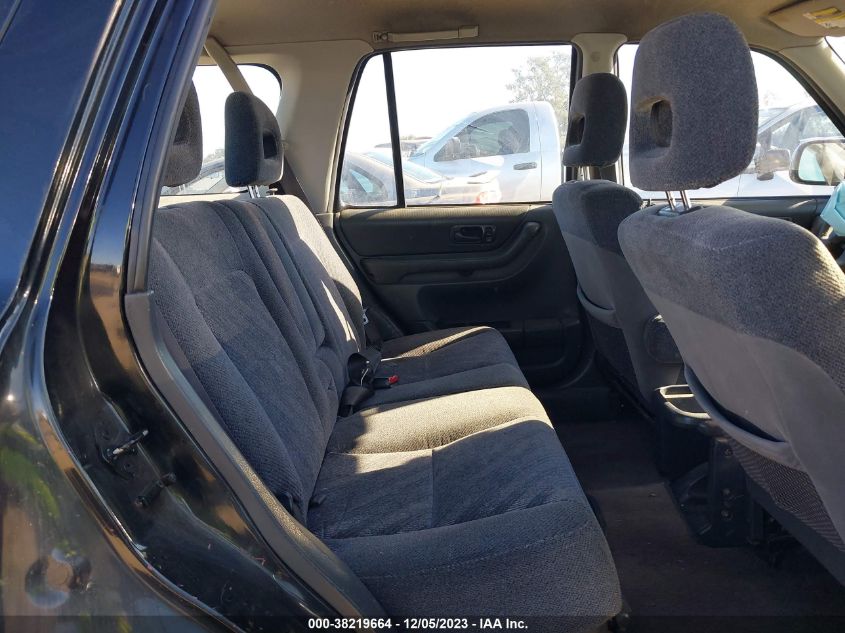 2000 Honda Cr-V Lx VIN: JHLRD2845YS000884 Lot: 38219664