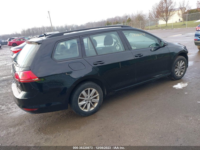 2016 VOLKSWAGEN GOLF SPORTWAGEN TSI S 4-DOOR - 3VWA17AU5GM516452