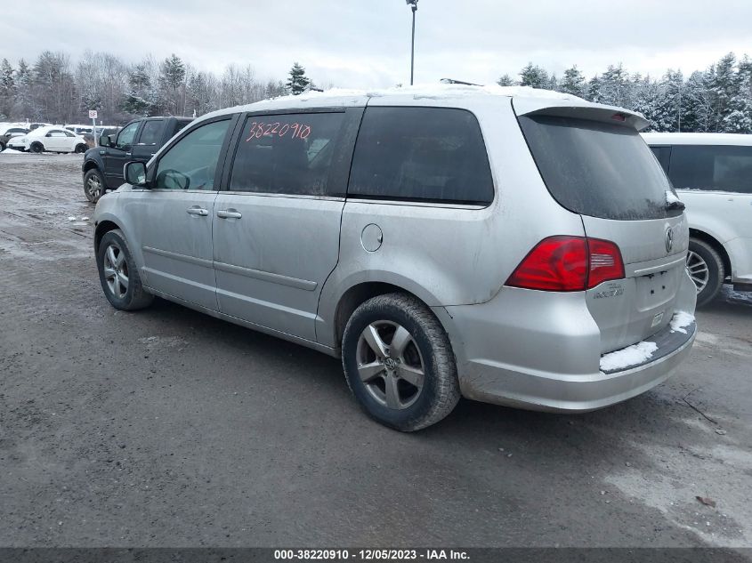 2011 Volkswagen Routan Se VIN: 2V4RW3DG4BR738901 Lot: 38220910