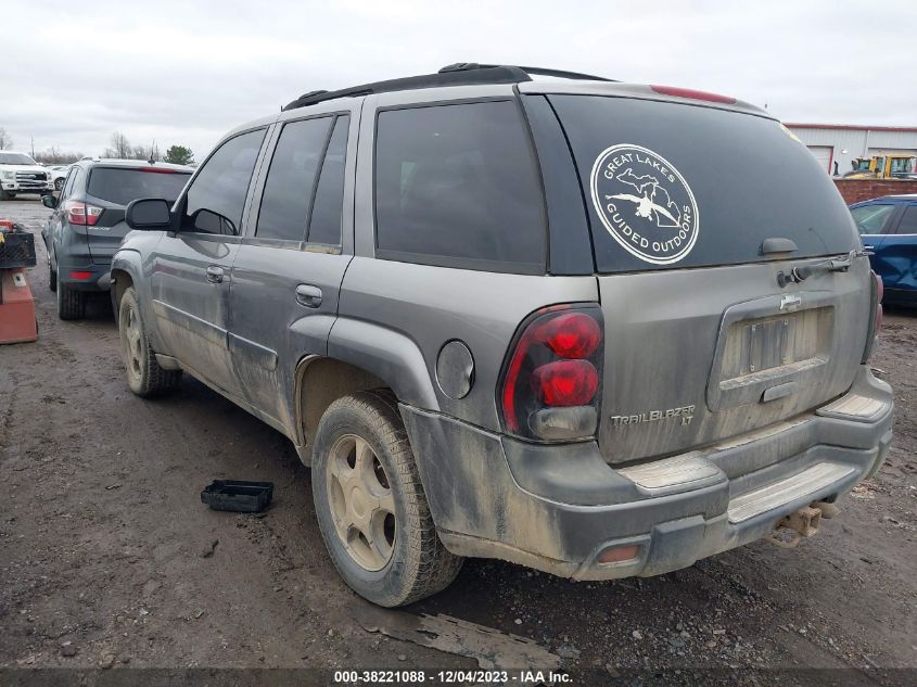 2005 Chevrolet Trailblazer Lt VIN: 1GNDT13S352356599 Lot: 38221088