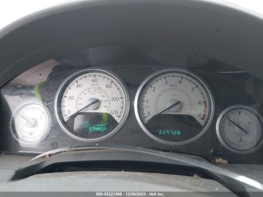 2009 Chrysler Town & Country Touring VIN: 2A8HR54119R648015 Lot: 38221566