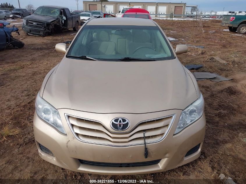 4T1BF3EK3BU219545 2011 Toyota Camry Le