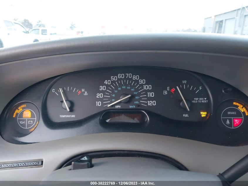 2002 Buick Century Custom VIN: 2G4WS52J621213111 Lot: 38222769