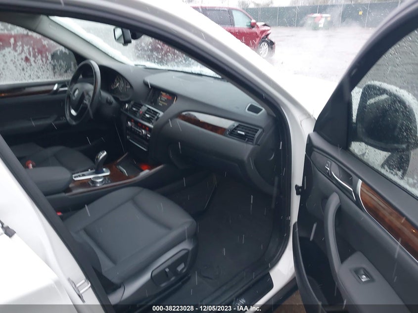 2016 BMW X4 xDrive28I VIN: 5UXXW3C51G0R19696 Lot: 38223028