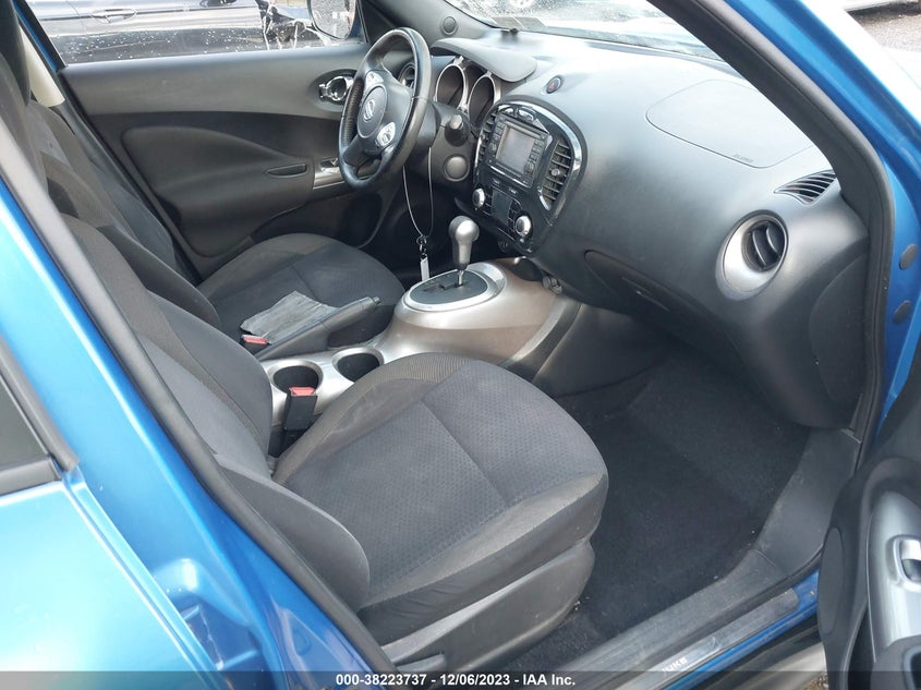 2011 Nissan Juke Sv VIN: JN8AF5MVXBT022261 Lot: 38223737