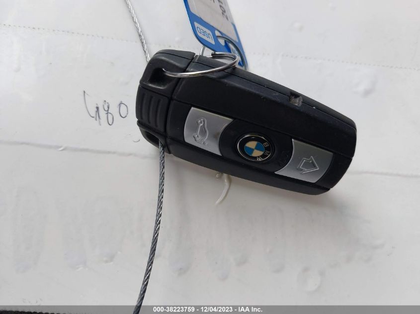 2013 BMW X1 xDrive28I VIN: WBAVL1C51DVR84260 Lot: 38223759