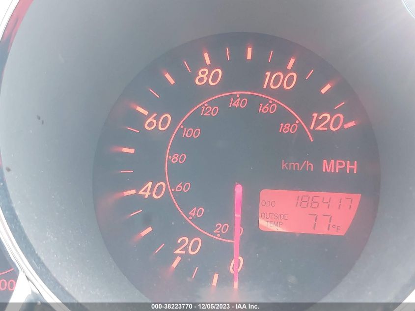 2004 Toyota Matrix Standard VIN: 2T1KR32E04C276537 Lot: 38223770