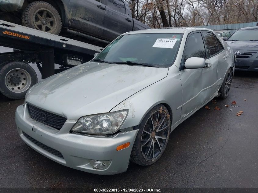 2001 Lexus Is 300 Base (A5) VIN: JTHBD182910032647 Lot: 38223813