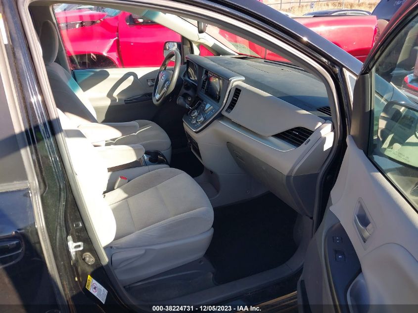 2015 Toyota Sienna Le 8 Passenger VIN: 5TDKK3DC5FS560918 Lot: 38224731