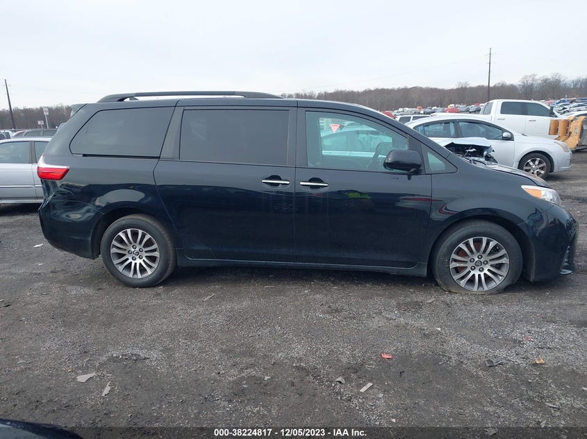 2018 Toyota Sienna Xle VIN: 5TDYZ3DC0JS924709 Lot: 38224817