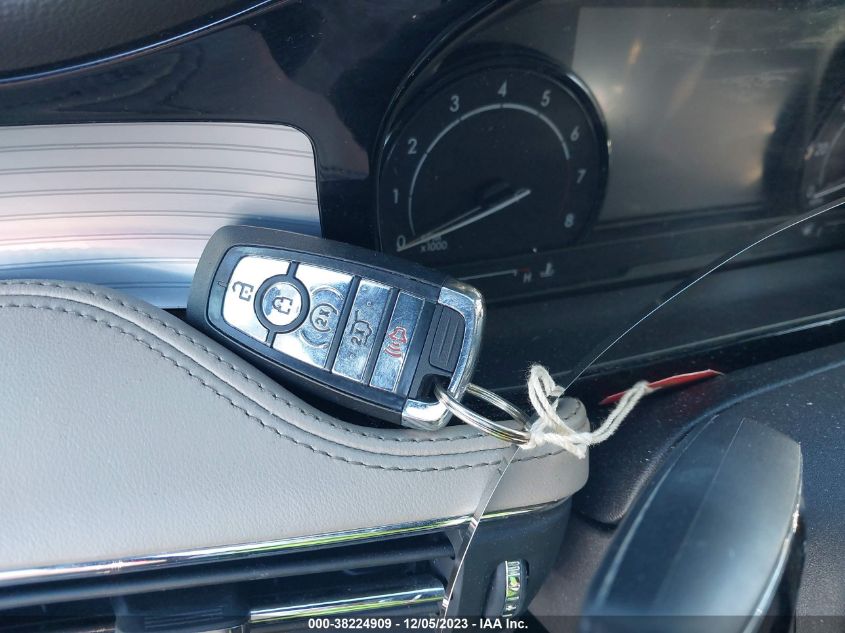 2021 Lincoln Corsair Standard VIN: 5LMCJ1C95MUL04460 Lot: 38224909