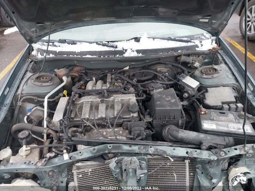 2000 Mazda 626 Es/Lx VIN: 1YVGF22C1Y5168450 Lot: 38225231