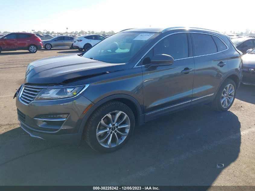 2017 Lincoln Mkc Select VIN: 5LMCJ2C96HUL33445 Lot: 38225242