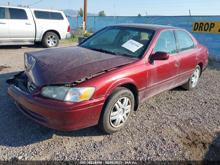 2001 Toyota Camry Le VIN: JT2BG22K210603931 Lot: 38225368