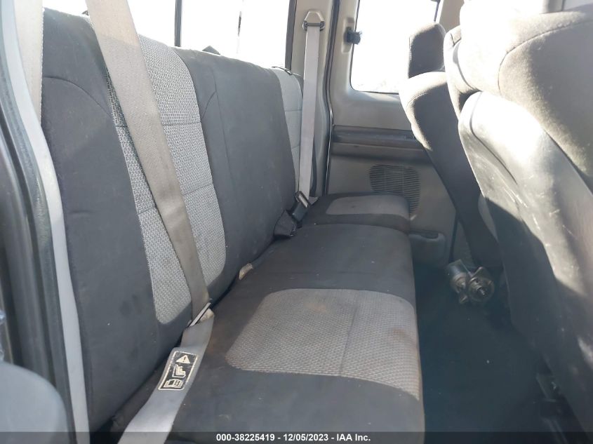 2002 Ford Super Duty F-350 Srw Lariat/Xl/Xlt VIN: 1FTSX30F52EC78439 Lot: 38225419