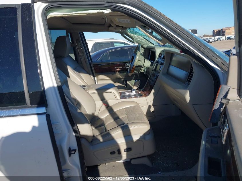 2013 Lincoln Navigator VIN: 5LMJJ2H54DEL02194 Lot: 38225562