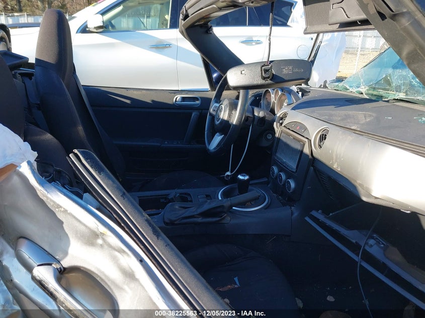 2010 Mazda Mx-5 Miata Touring VIN: JM1NC2FFXA0206304 Lot: 38225563