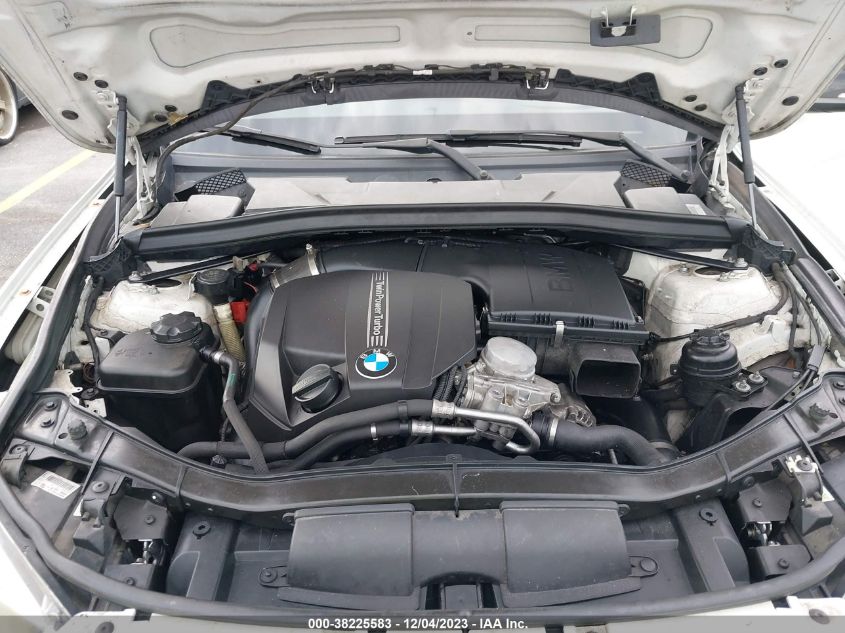 2014 BMW X1 xDrive35I VIN: WBAVM5C55EVV91819 Lot: 38225583