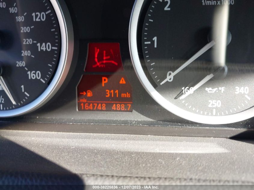 2005 BMW 645Ci VIN: WBAEH73495B193151 Lot: 38225836