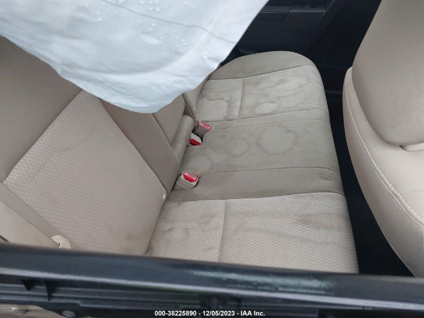 2015 Toyota Corolla Le VIN: 2T1BURHE6FC415565 Lot: 38225890