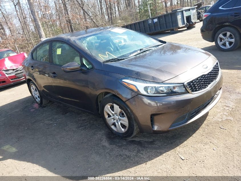 2017 Kia Forte Lx VIN: 3KPFK4A75HE156951 Lot: 38226884