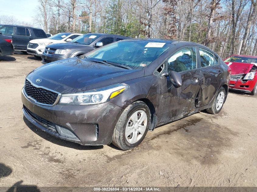 2017 Kia Forte Lx VIN: 3KPFK4A75HE156951 Lot: 38226884