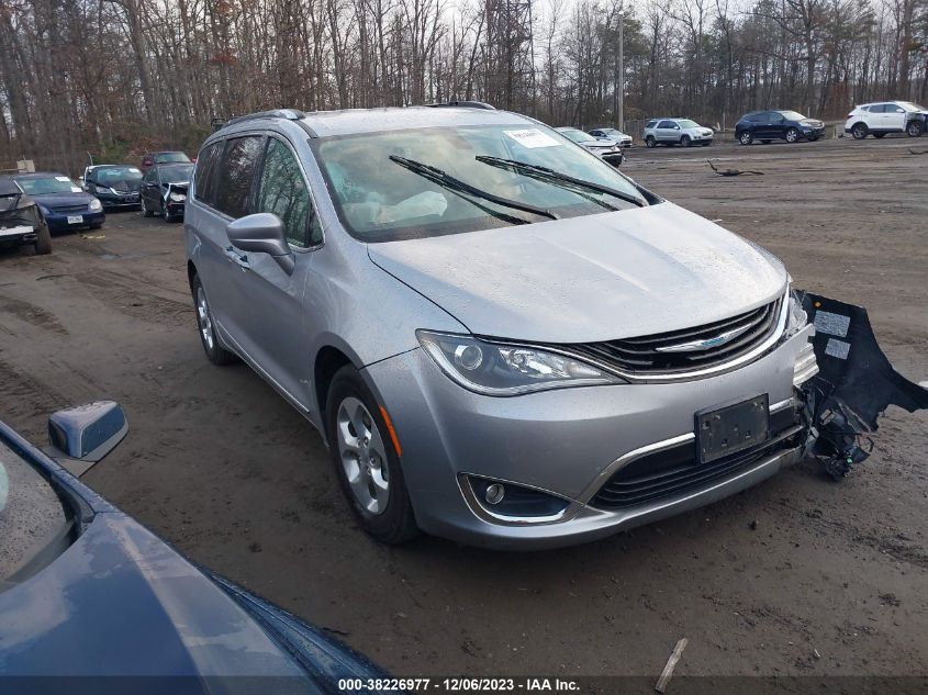 2018 Chrysler Pacifica Hybrid Touring L VIN: 2C4RC1L76JR175647 Lot: 38226977