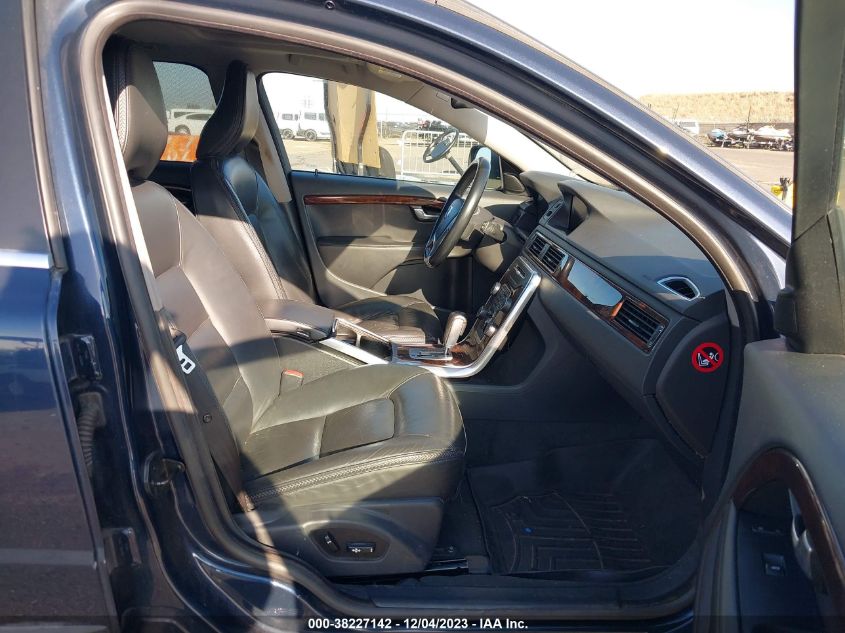 2012 Volvo Xc70 3.2/3.2 Platinum VIN: YV4952BL1C1120283 Lot: 38227142