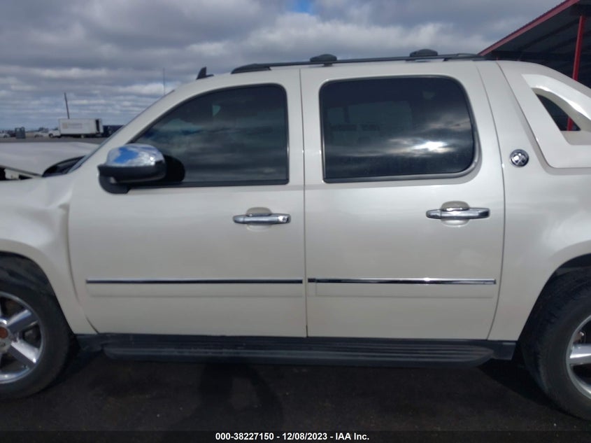2013 Chevrolet Avalanche Ltz VIN: 3GNMCGE04DG131371 Lot: 38227150