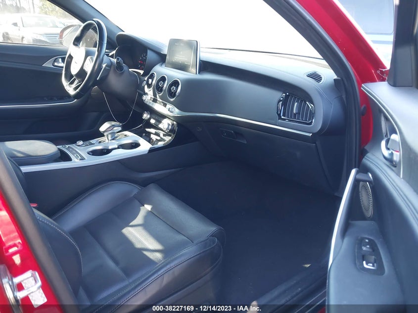 2018 Kia Stinger Gt2 VIN: KNAE55LC3J6012651 Lot: 38227169